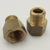 Фитинг футорка 3/8F - 3/8M латунь