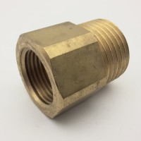 Фитинг футорка 1/2M - 3/8F латунь